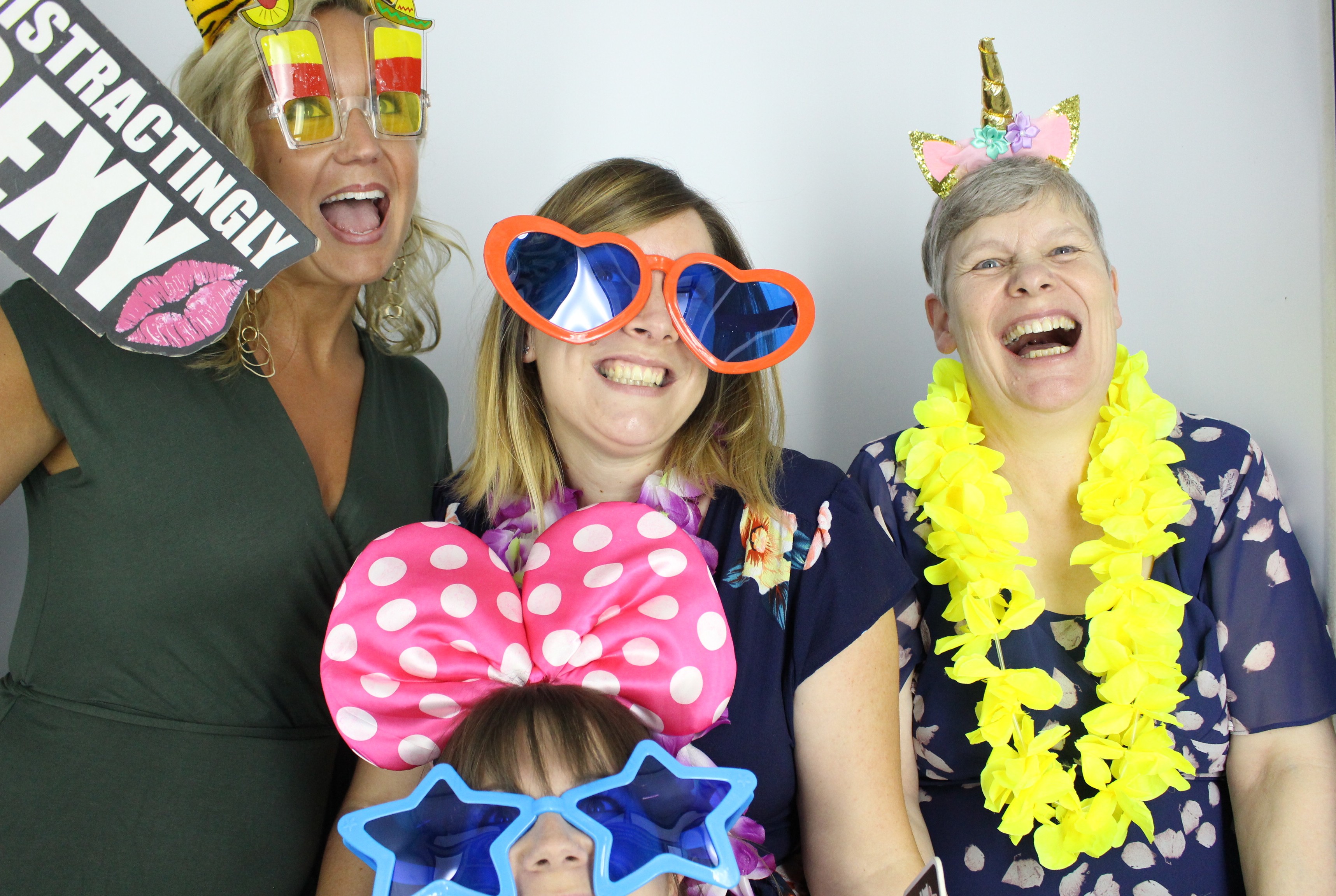 60th Birthday Diana  | View more photos from the event at gallery.myphotoboothexperience.co.uk/u/MyPhotoBoothExperienceLtd/60th-Birthday-Diana